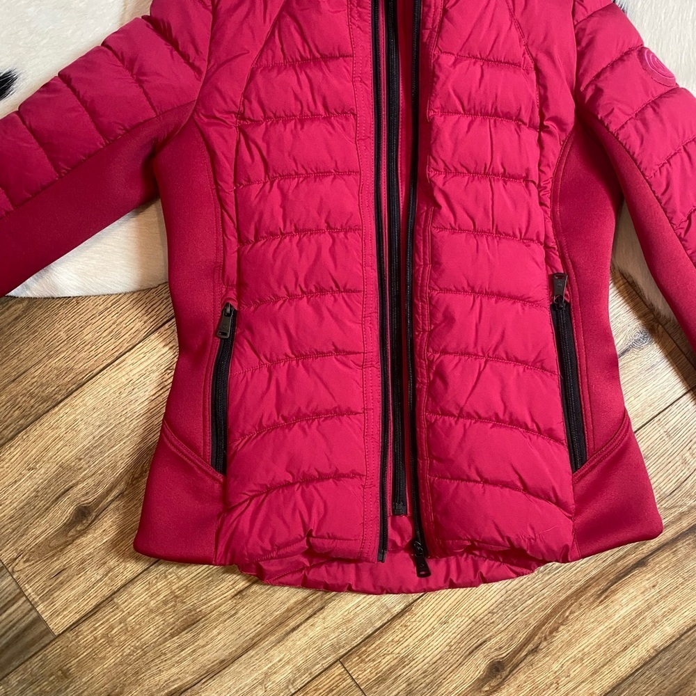 Bernardo Hooded Quilted Water Repellent Jacket - Picture 3 of 11